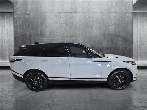 2026 Land Rover Range Rover Velar Dynamic SE
