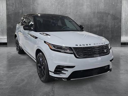 2026 Land Rover Range Rover Velar Dynamic SE
