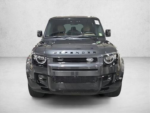2026 Land Rover Defender V8