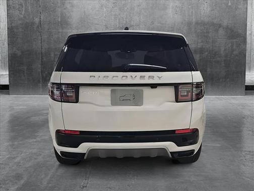 2025 Land Rover Discovery Sport S