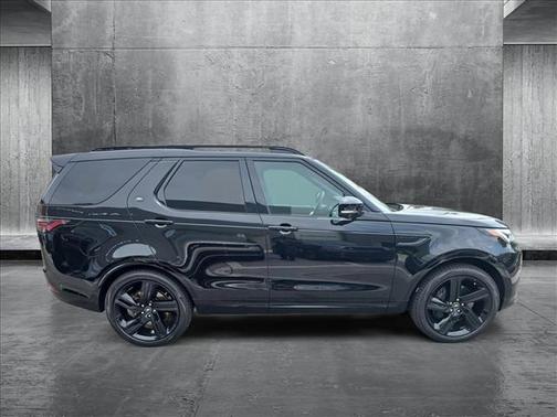 2025 Land Rover Discovery P360 Dynamic SE