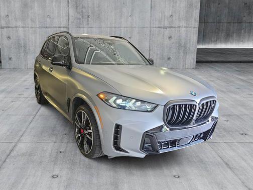 2025 BMW X5 M60i