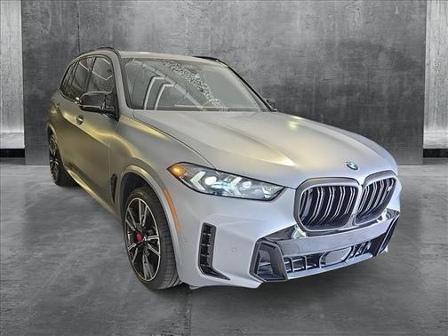 2025 BMW X5 M60i
