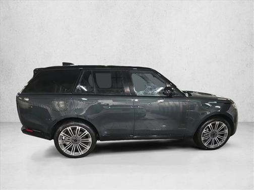 2026 Land Rover Range Rover P400 SE