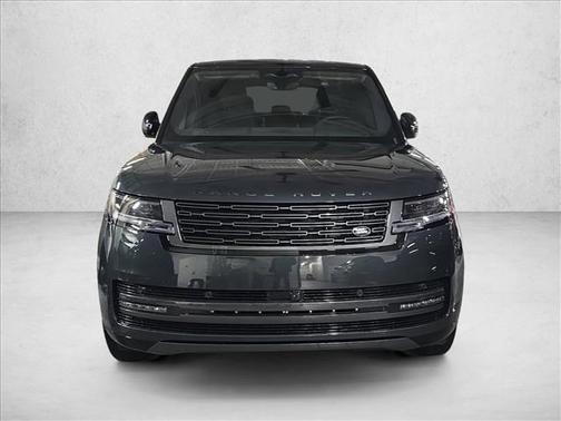 2026 Land Rover Range Rover P400 SE