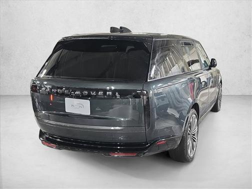 2026 Land Rover Range Rover P400 SE
