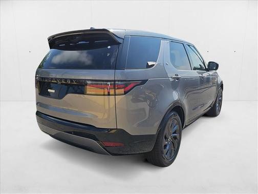 2024 Land Rover Discovery P360 Dynamic SE