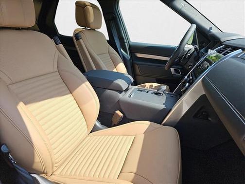 2024 Land Rover Discovery P360 Dynamic SE