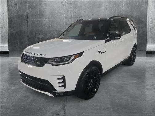 2025 Land Rover Discovery P360 Dynamic SE