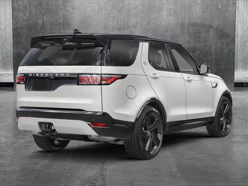 2025 Land Rover Discovery P360 Dynamic SE