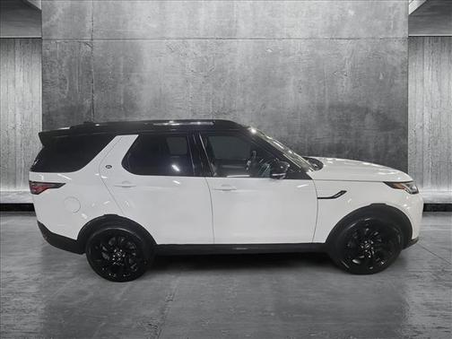 2025 Land Rover Discovery P360 Dynamic SE
