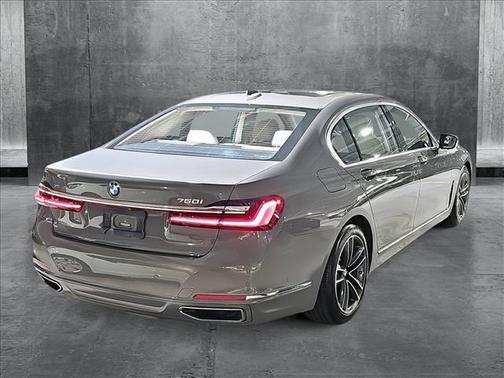 2020 BMW 750 i xDrive