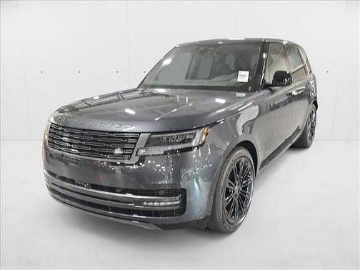 2025 Land Rover Range Rover P400 SE
