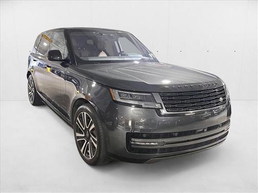 2023 Land Rover Range Rover P530 SE