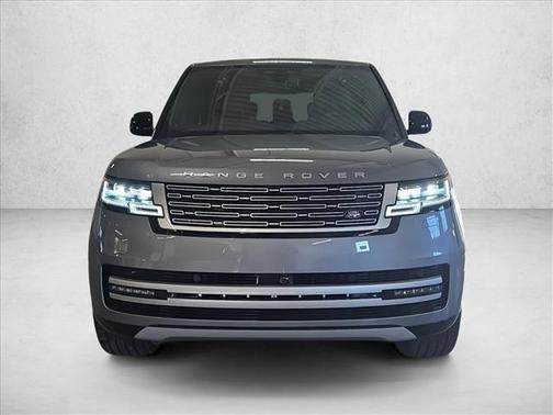 2026 Land Rover Range Rover P550e Autobiography