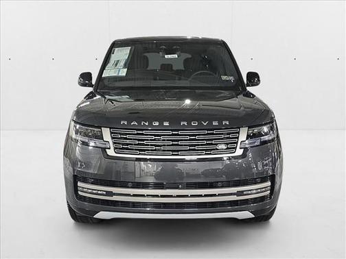 2025 Land Rover Range Rover P400 SE 7 Seat