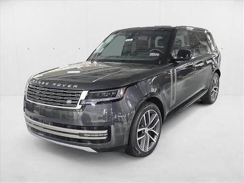 2025 Land Rover Range Rover P400 SE 7 Seat
