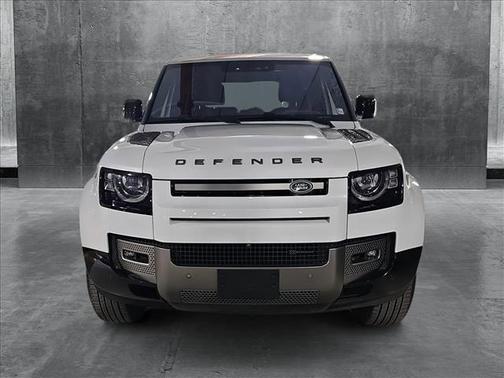 2022 Land Rover Defender 90 X-Dynamic S
