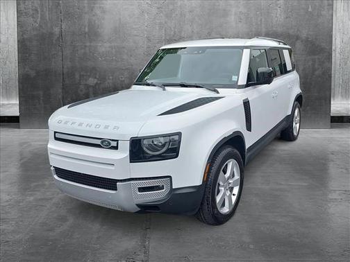 2025 Land Rover Defender 110 P400 S