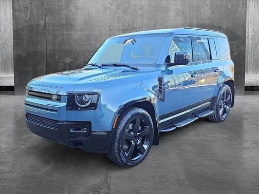 2025 Land Rover Defender 110 P400 X-Dynamic SE