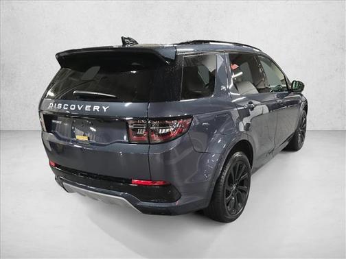 Varesine Blue Metallic 2024 Land Rover Discovery Sport Core S