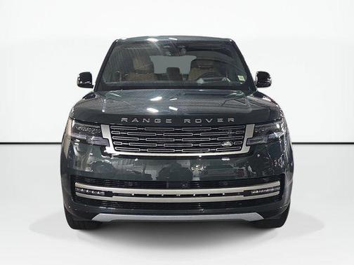 Belgravia Green Metallic 2026 Land Rover Range Rover P530 SE