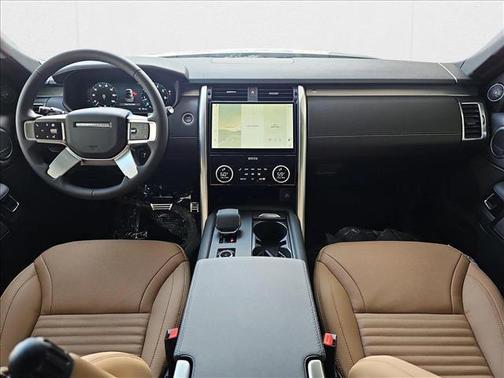 2024 Land Rover Discovery P360 Dynamic SE