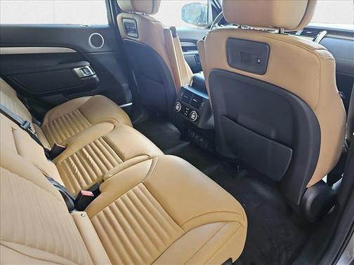 2024 Land Rover Discovery P360 Dynamic SE