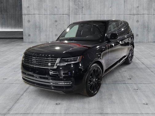 2025 Land Rover Range Rover P530 SE 7 Seat
