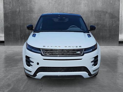2026 Land Rover Range Rover Evoque Dynamic SE