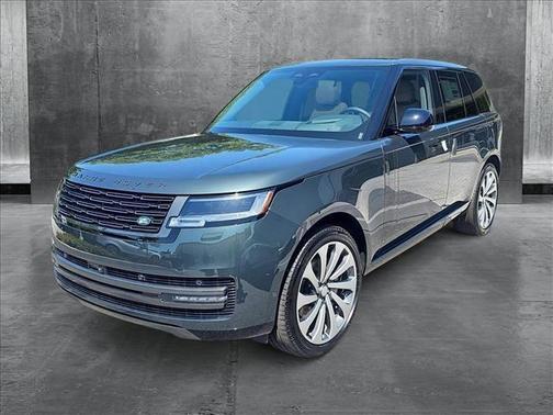 2025 Land Rover Range Rover P400 SE