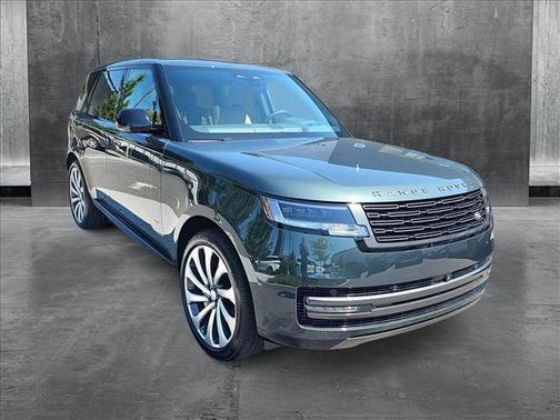 2025 Land Rover Range Rover P400 SE