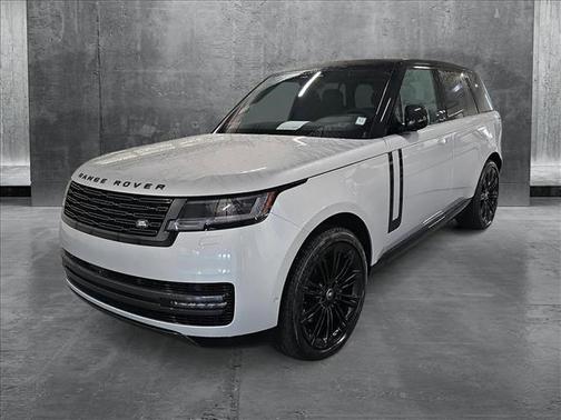 2025 Land Rover Range Rover P400 SE