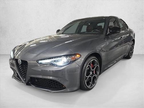 2022 Alfa Romeo Giulia Veloce
