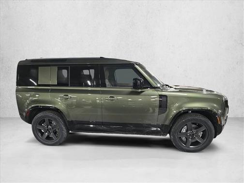 2026 Land Rover Defender P400 X-Dynamic SE
