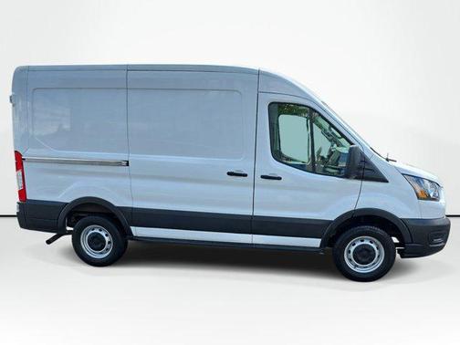 Oxford White 2023 Ford Transit-250 Base