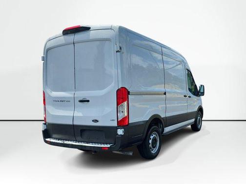 Oxford White 2023 Ford Transit-250 Base