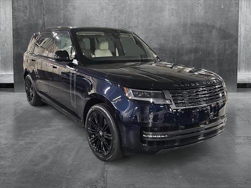 2025 Land Rover Range Rover P530 SE 7 Seat