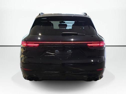 2021 Porsche Cayenne GTS