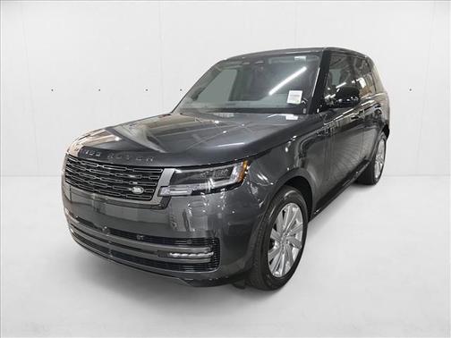 2025 Land Rover Range Rover P550e SE