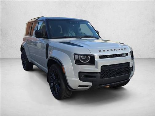 Borasco Grey Metallic 2026 Land Rover Defender P635 OCTA