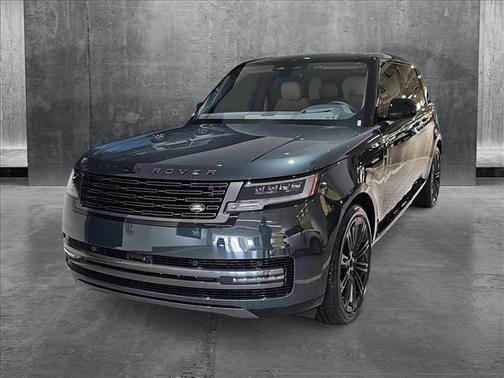 2025 Land Rover Range Rover P530 SE 7 Seat