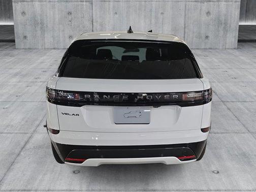 2026 Land Rover Range Rover Velar P250 SE R-Dynamic