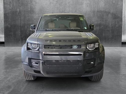 2025 Land Rover Defender 110 P500 X-Dynamic SE