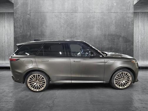2025 Land Rover Range Rover Sport P635 SV Edition Two