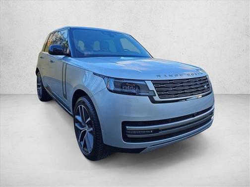 2025 Land Rover Range Rover P530 SE
