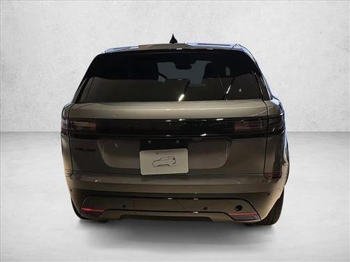 2026 Land Rover Range Rover Velar P400 Dynamic SE