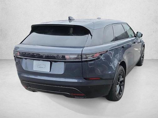 Varesine Blue Metallic 2026 Land Rover Range Rover Velar P250 SE R-Dynamic