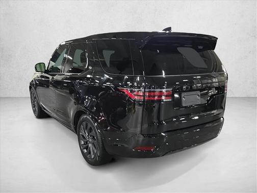 2024 Land Rover Discovery P360 Dynamic SE