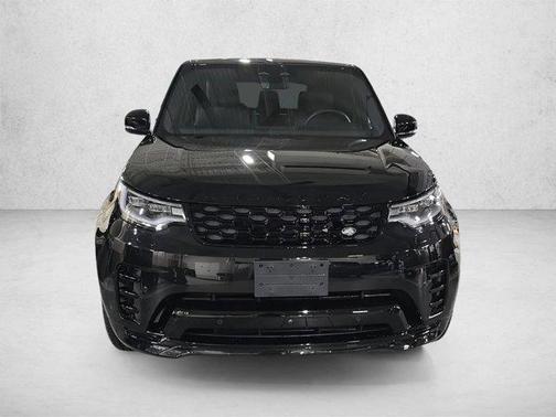 Santorini Black Metallic 2024 Land Rover Discovery P360 Dynamic SE